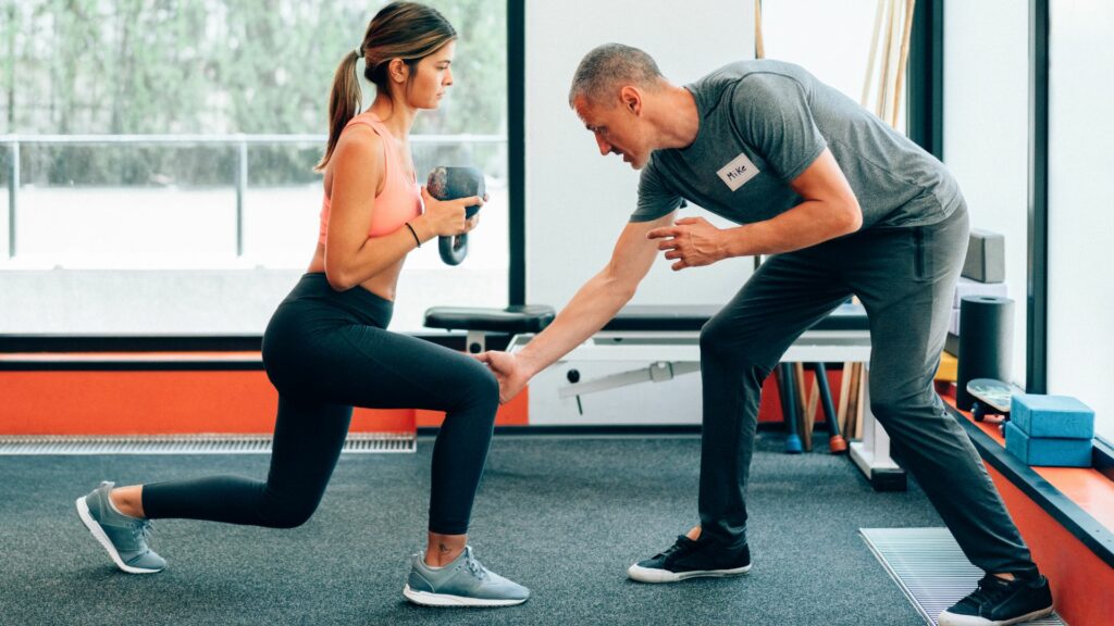 Señora que utiliza zinc y magnesio mejora su rendimiento deportivo