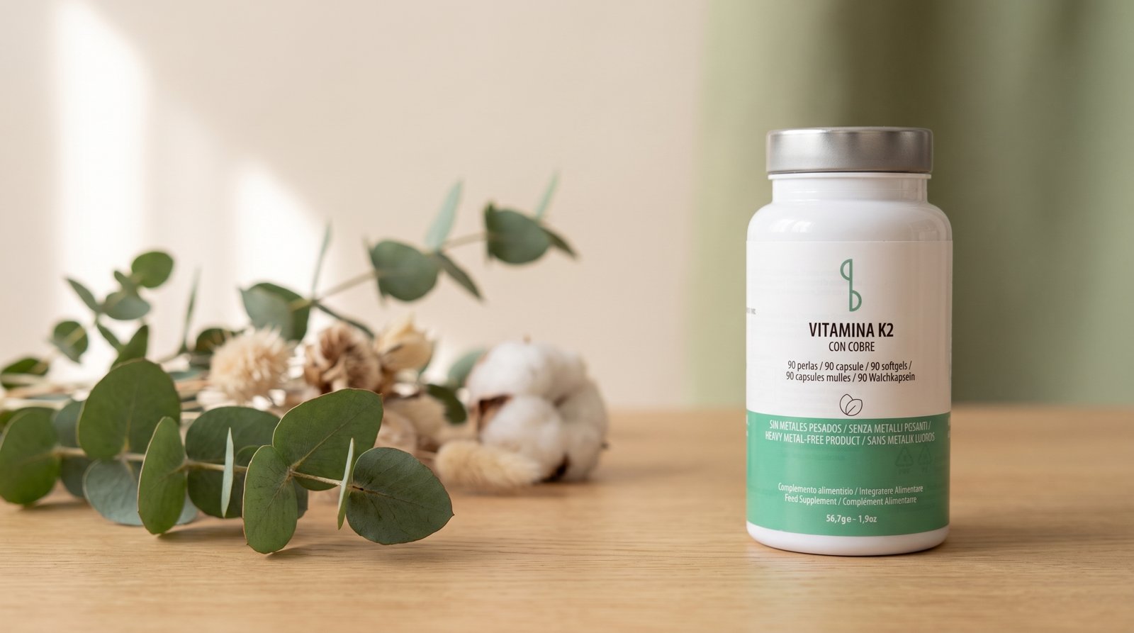 Bote de Vitamina K2 con Cobre (MK-7) de Norte Organics con eucalipto